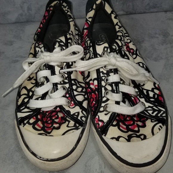 Coach Shoes - Coach women’s tennis shoe size 6